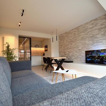 Ruim En Lichtrijk Appartement Op 100M Van Zee Te Koksijde Exterior photo